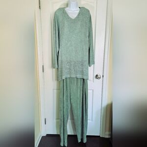 Soft Green Sweater Pants Set
